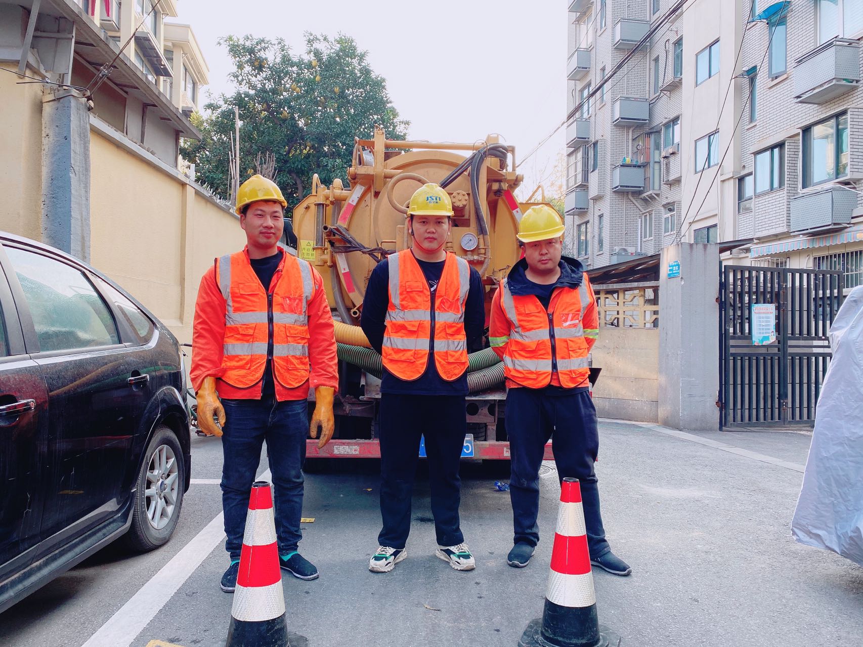 栖霞区南京某小区管道清淤检测施工